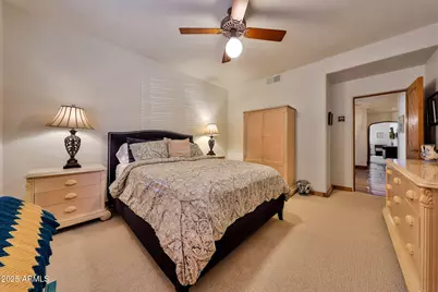 5643 N 75th Place, Scottsdale, AZ 85250 - Photo 33