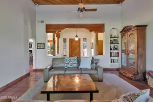 5643 N 75th Pl, Scottsdale, AZ 85250 - Photo 13