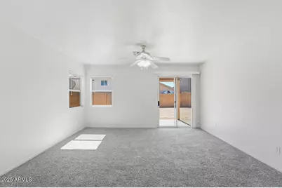 11589 W Lee Lane, Youngtown, AZ 85363 - Photo 19