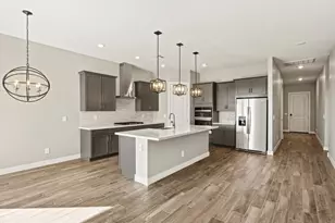 4927 N 175th Ln, Goodyear, AZ 85395 - Photo 3