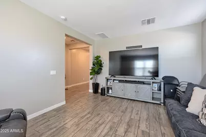 4106 S 97th Avenue, Tolleson, AZ 85353 - Photo 3