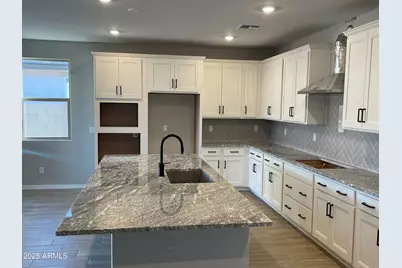 2965 S 99th Drive, Avondale, AZ 85392 - Photo 3