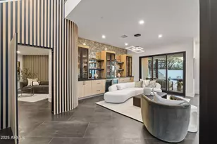 3135 E Palo Verde Dr, Phoenix, AZ 85016 - Photo 7