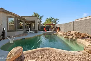 15061 W Cortez St, Surprise, AZ 85379 - Photo 29