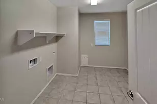 22590 W Moonlight Path, Buckeye, AZ 85326 - Photo 9