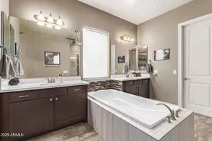 9814 W Rowel Rd, Peoria, AZ 85383 - Photo 21