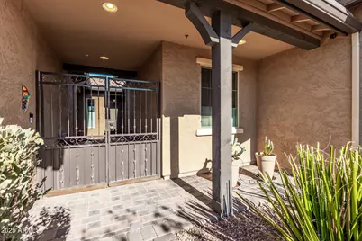 9814 W Rowel Road, Peoria, AZ 85383 - Photo 3