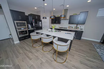 8942 W Colter Street, Glendale, AZ 85305 - Photo 9