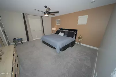 8942 W Colter Street, Glendale, AZ 85305 - Photo 17