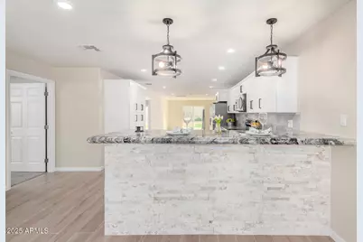 315 W Riviera Drive, Tempe, AZ 85282 - Photo 11