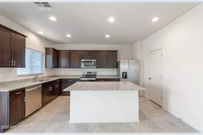 25346 W Weir Avenue, Buckeye, AZ 85326 - Photo 5