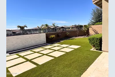 13713 W Harvest Avenue, Litchfield Park, AZ 85340 - Photo 19