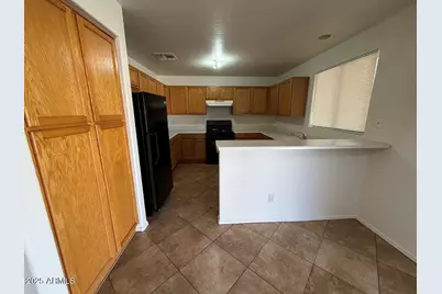 4408 N 111th Lane, Phoenix, AZ 85037 - Photo 5