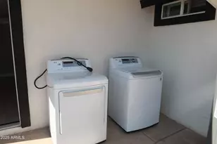 807 E Cocopah St, Phoenix, AZ 85034 - Photo 9