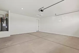 24404 W Grove St, Buckeye, AZ 85326 - Photo 25