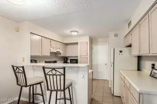 19820 N 13th Ave, Phoenix, AZ 85027 - Photo 11