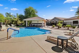 3247 E Maldonado Dr, Phoenix, AZ 85042 - Photo 17