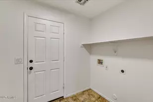 3247 E Maldonado Dr, Phoenix, AZ 85042 - Photo 9