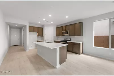 13487 W Cassia Trail, Peoria, AZ 85383 - Photo 7