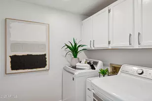 10567 E Mission Ln, Scottsdale, AZ 85258 - Photo 27