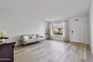 520 S Greenfield Rd, Mesa, AZ 85206 - Photo 5