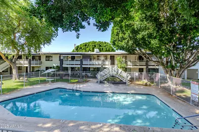 749 E Montebello Avenue #230, Phoenix, AZ 85014 - Photo 23