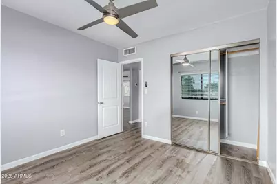 749 E Montebello Avenue #230, Phoenix, AZ 85014 - Photo 17