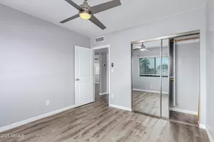 749 E Montebello Ave, Phoenix, AZ 85014 - Photo 17