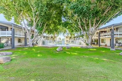 749 E Montebello Avenue #230, Phoenix, AZ 85014 - Photo 25