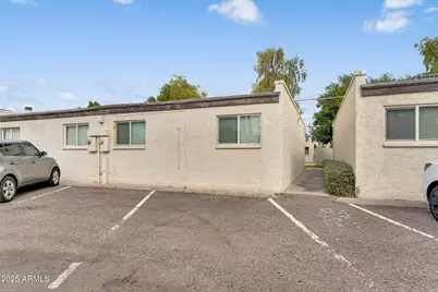 3626 N 37th Street #7, Phoenix, AZ 85018 - Photo 17
