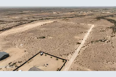 2345 N 377th Avenue #D, Tonopah, AZ 85354 - Photo 7