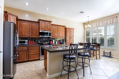 325 W Blue Lagoon Drive, Casa Grande, AZ 85122 - Photo 11