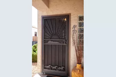 17738 N Phoenician Drive, Surprise, AZ 85374 - Photo 9