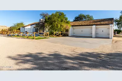 11551 W Waverly Drive, Casa Grande, AZ 85194 - Photo 3