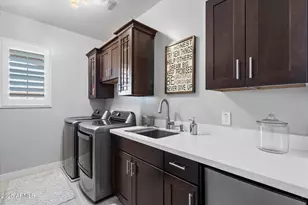 4615 E Navigator Ln, Phoenix, AZ 85050 - Photo 31