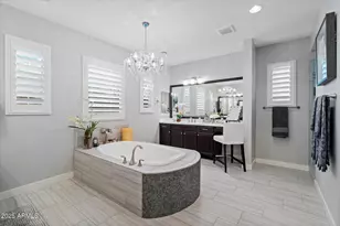 4615 E Navigator Ln, Phoenix, AZ 85050 - Photo 21