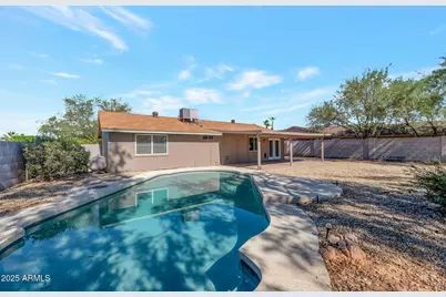 1403 W Los Arboles Place, Chandler, AZ 85224 - Photo 15