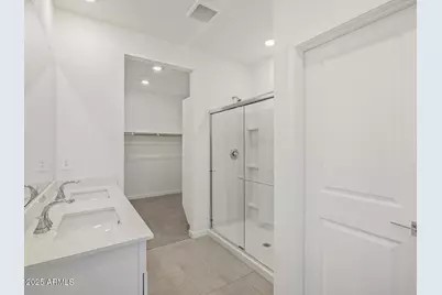 2472 E Fortana Drive, San Tan Valley, AZ 85143 - Photo 11