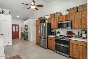 735 W McLean Dr, Wickenburg, AZ 85390 - Photo 5