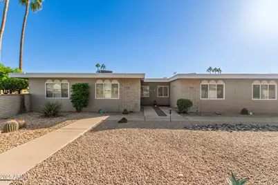16802 N Boswell Boulevard, Sun City, AZ 85351 - Photo 1