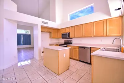 8807 W Wedgewood Drive, Peoria, AZ 85382 - Photo 7