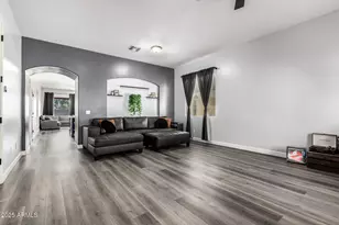 42044 N 44th Dr, Phoenix, AZ 85086 - Photo 7