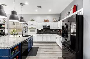 42044 N 44th Dr, Phoenix, AZ 85086 - Photo 15