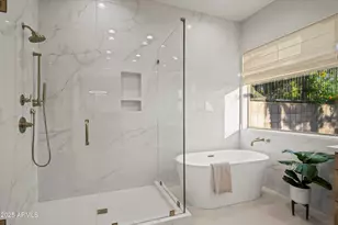 3153 E Sierra Vista Dr, Phoenix, AZ 85016 - Photo 31