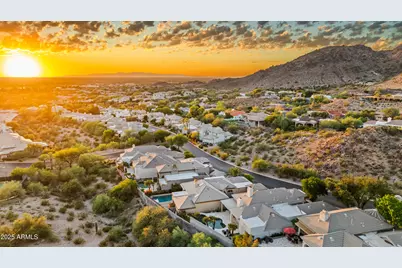 3153 E Sierra Vista Drive, Phoenix, AZ 85016 - Photo 3