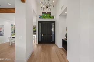 3153 E Sierra Vista Dr, Phoenix, AZ 85016 - Photo 9