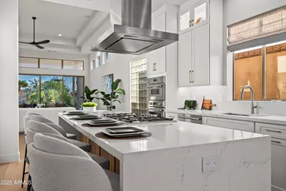 3153 E Sierra Vista Drive, Phoenix, AZ 85016 - Photo 15