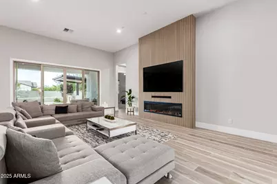 37239 N 11th Avenue, Phoenix, AZ 85086 - Photo 13