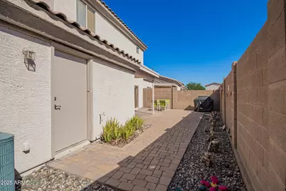 15601 N Hidden Valley Lane, Peoria, AZ 85382 - Photo 33