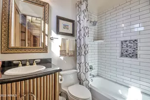 7437 N 71st St, Paradise Valley, AZ 85253 - Photo 43